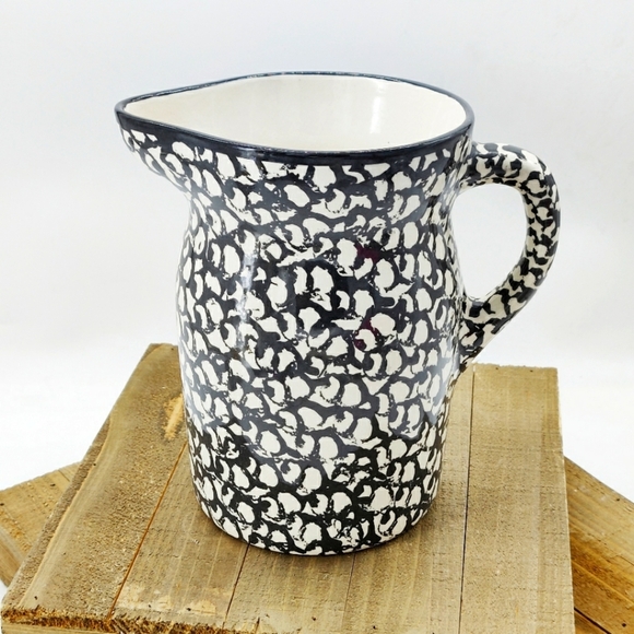 Vintage Minimalist Pitcher / Looks Like Pottery Barn - Picture 1 of 5